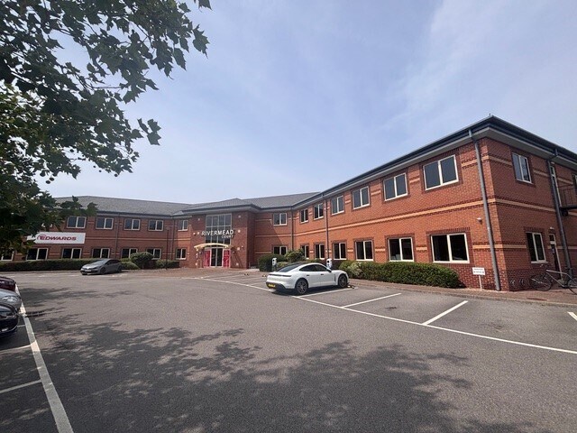 Rivermead Ct, Kenn à louer - Photo du bâtiment - Image 2 de 8