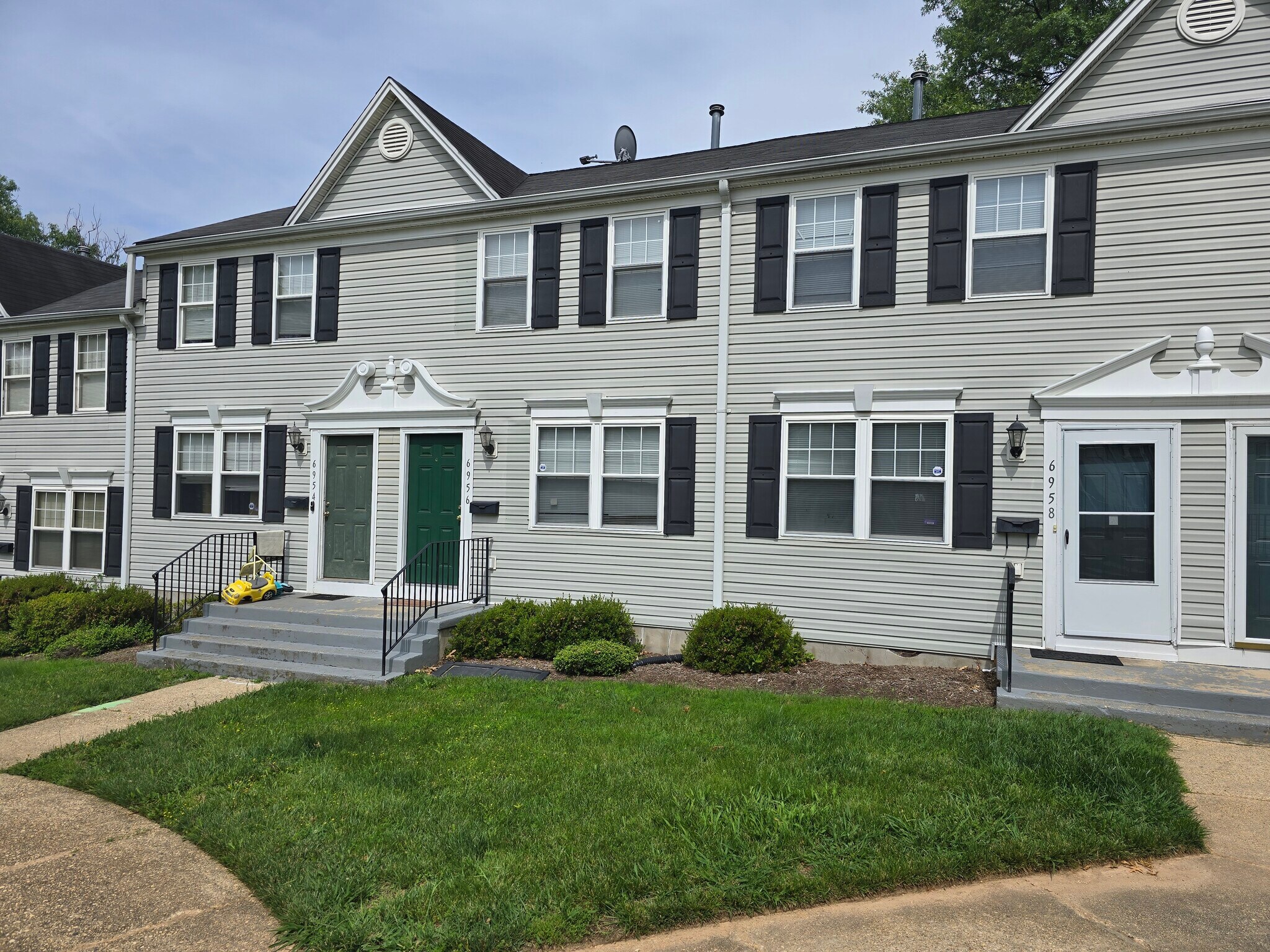 6956 Hawthorne St, Hyattsville, MD à vendre Photo principale- Image 1 de 2