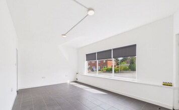 6-14 Heol Trenewydd, Ely à louer Photo intérieure- Image 1 de 4