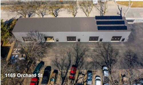 Investment 4 Building Portfolio portefeuille de 3 propriétés à vendre sur LoopNet.ca - Aérien - Image 3 de 8