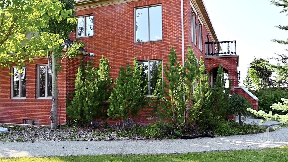 90 Commercial Dr, Calgary, AB for lease - Commercial Listing Video - Image 2 of 2