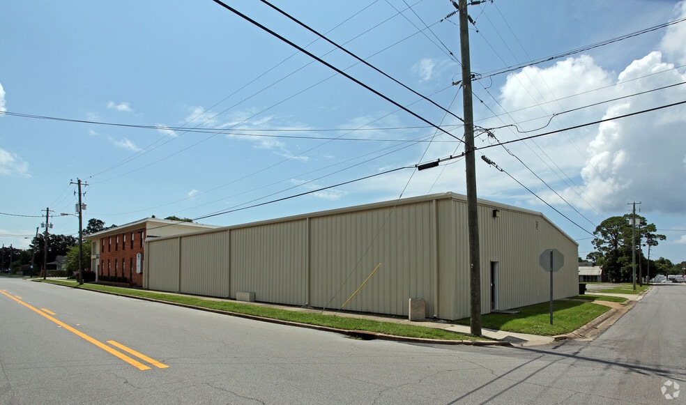 1375 W Government St, Pensacola, FL for lease - Building Photo - Image 3 of 4