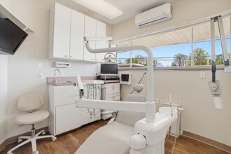 444 E Boston Post Rd, Mamaroneck, NY for lease Interior Photo- Image 1 of 3