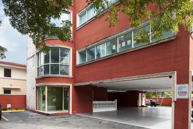 1378 Coral Way, Miami, FL à louer - Photo du bâtiment - Image 1 de 33