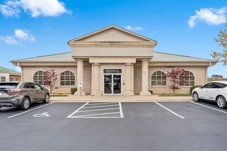 909 E Republic Rd, Springfield, MO for lease Building Photo- Image 1 of 40
