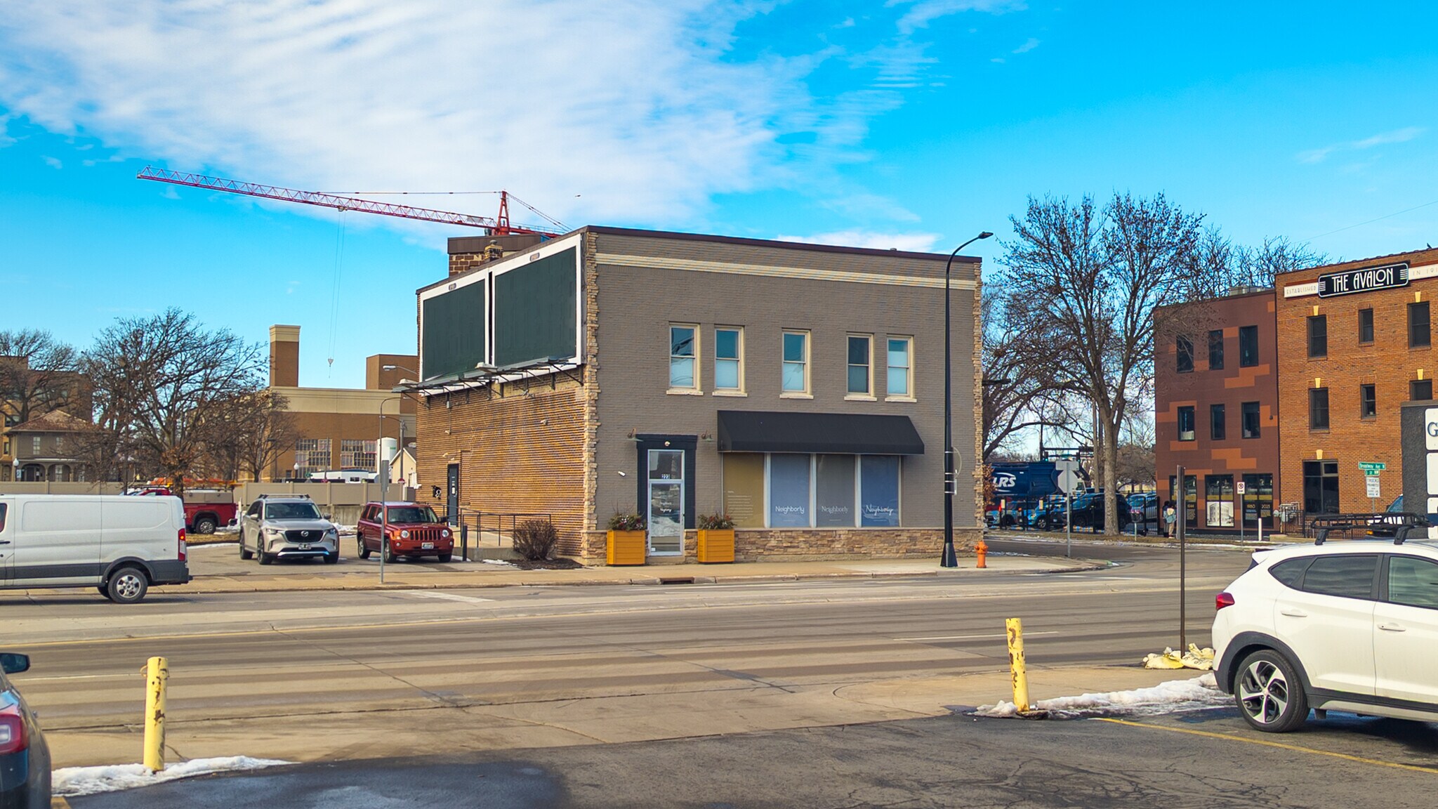 223 Broadway Ave N, Rochester, MN à louer Photo principale- Image 1 de 22