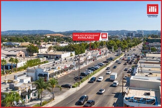 Plus de détails pour 21355 Sherman Way, Canoga Park, CA - Bureau/Commerce de détail, Commerce de détail à louer