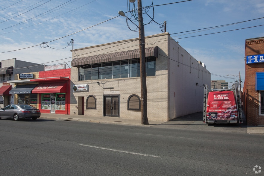 11272 Georgia Ave, Silver Spring, MD for lease - Primary Photo - Image 1 of 9