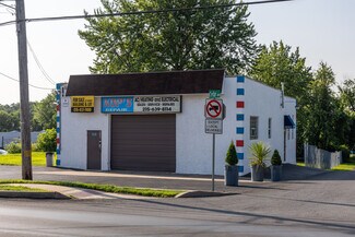 Plus de détails pour 829 Bristol Pike, Bensalem, PA - Flex à vendre