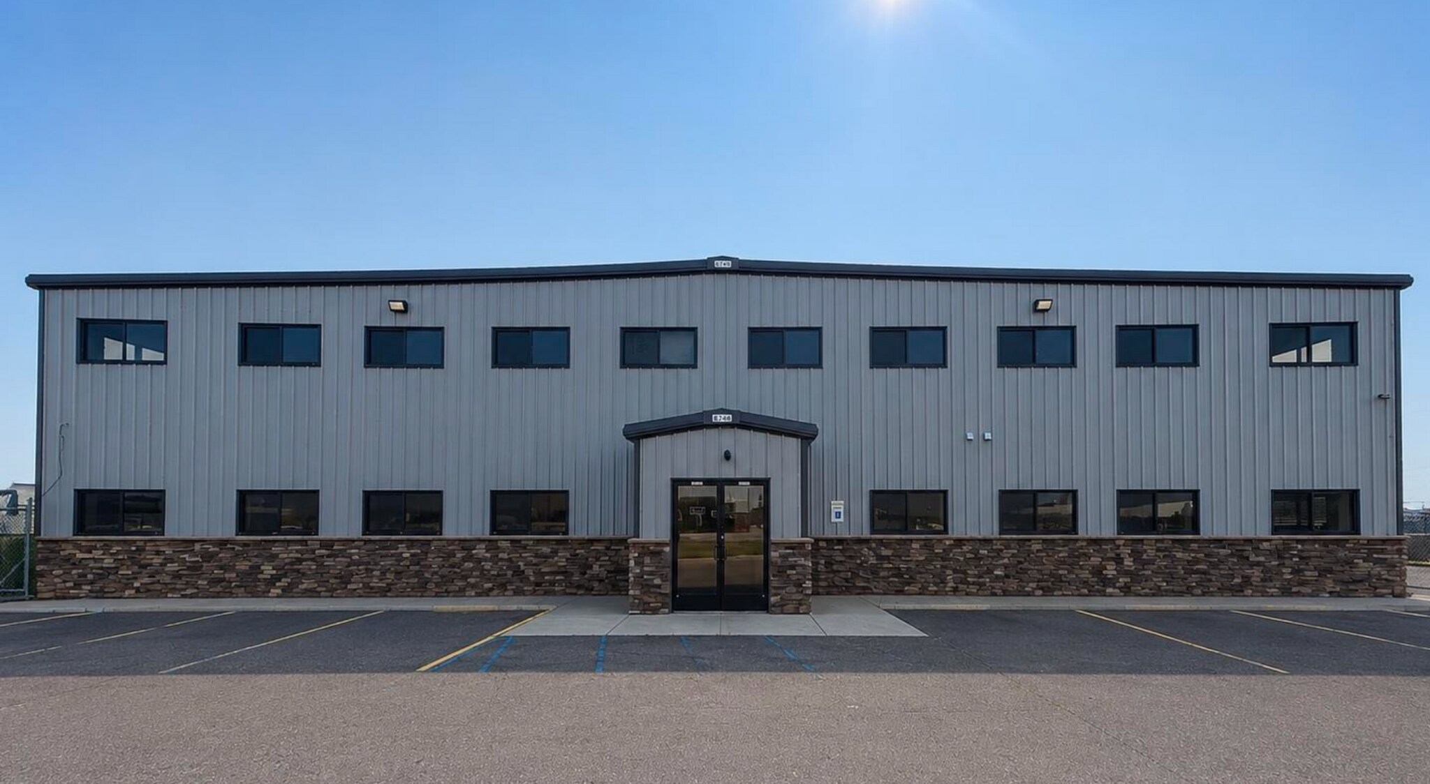 517 Well St, Williston, ND à vendre Photo du bâtiment- Image 1 de 12