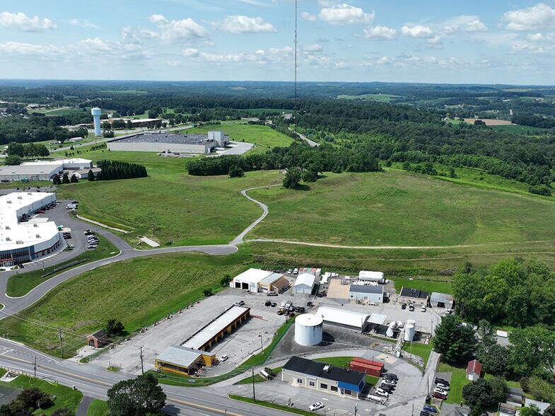 Legacy Dr, Hampstead, MD à vendre - Photo du bâtiment - Image 3 de 6