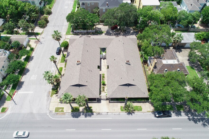 1601 Broadway St, Galveston, TX à vendre - Photo du bâtiment - Image 2 de 27