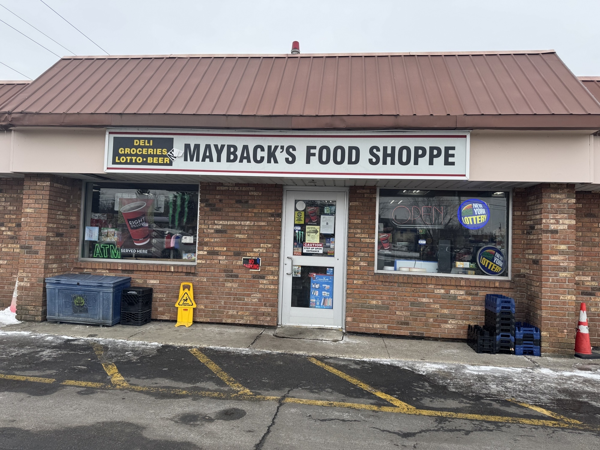 3035 Genesee St, Buffalo, NY for lease Interior Photo- Image 1 of 9