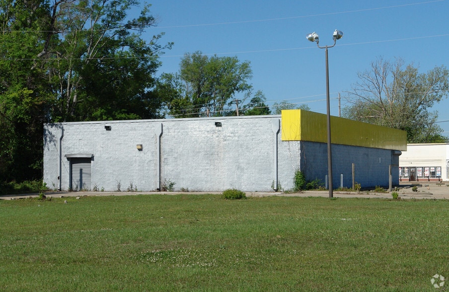 950 Bailey Ave, Jackson, MS for sale - Building Photo - Image 2 of 3