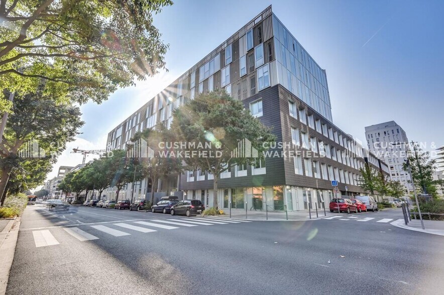 170 Avenue Jean Jaurès, Lyon à louer - Photo du bâtiment - Image 2 de 14