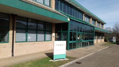 Rutherford Clos, Stevenage for lease Building Photo- Image 2 of 3