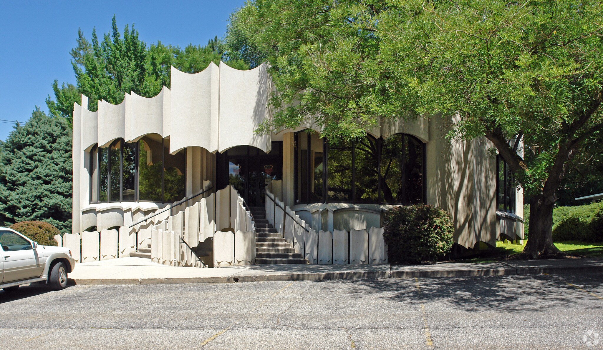 4535 S 2300 E, Salt Lake City, UT à louer Photo principale- Image 1 de 12