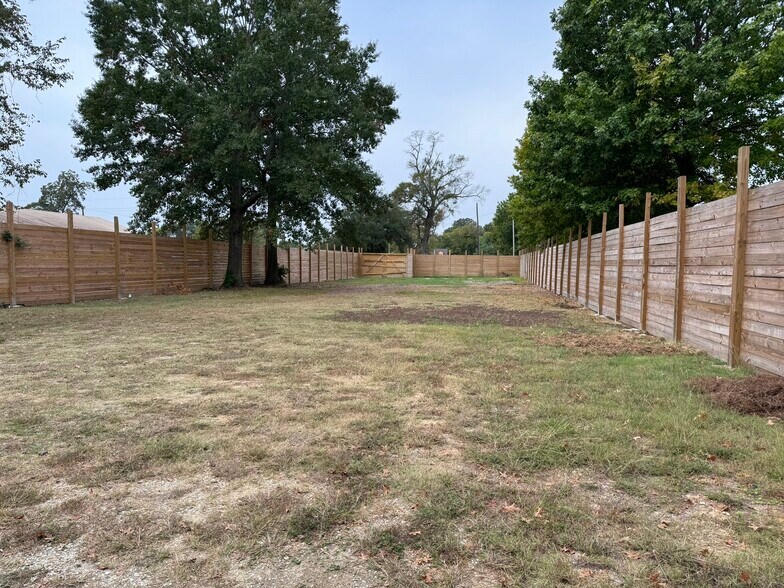 120 S 14th St, Baton Rouge, LA à vendre - Photo du bâtiment - Image 2 de 10