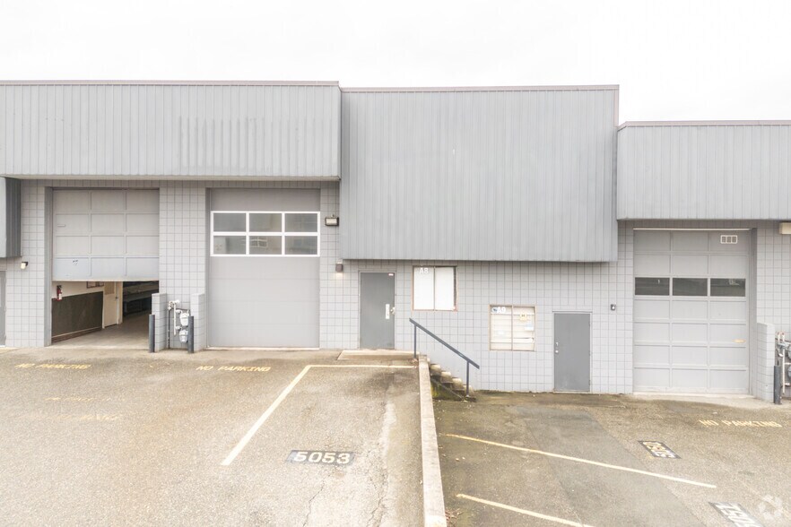 33733 King Rd, Abbotsford, BC à louer - Photo du bâtiment - Image 3 de 7