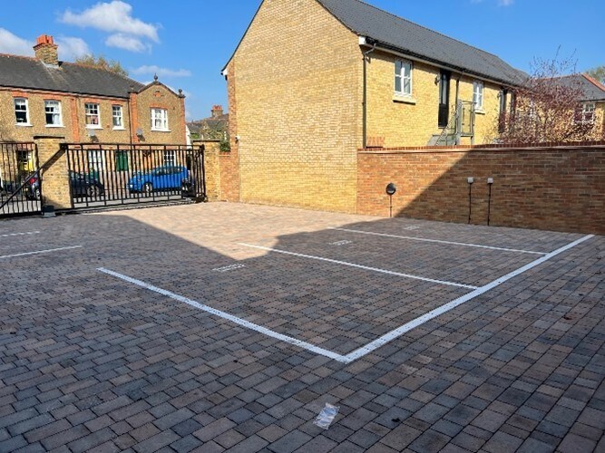 1A Rosehill, Hampton à vendre Autre- Image 1 de 2