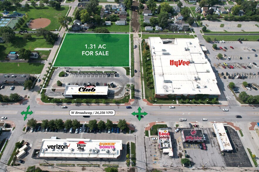 2201 W Broadway Ave, Council Bluffs, IA à vendre - Photo du bâtiment - Image 3 de 4