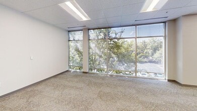 1616 E Millbrook Rd, Raleigh, NC for lease Interior Photo- Image 2 of 4