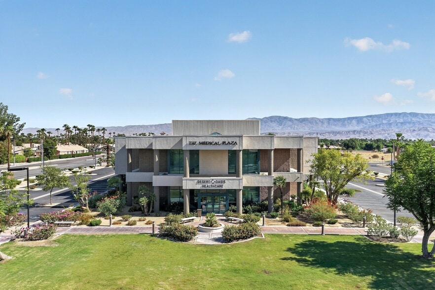 41120 Washington St, Bermuda Dunes, CA for lease - Building Photo - Image 3 of 20