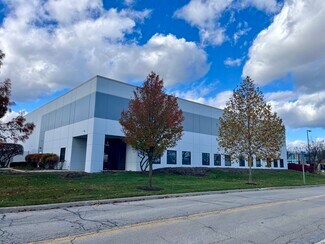 Plus de détails pour 1051 Commerce Ct, Buffalo Grove, IL - Industriel à vendre
