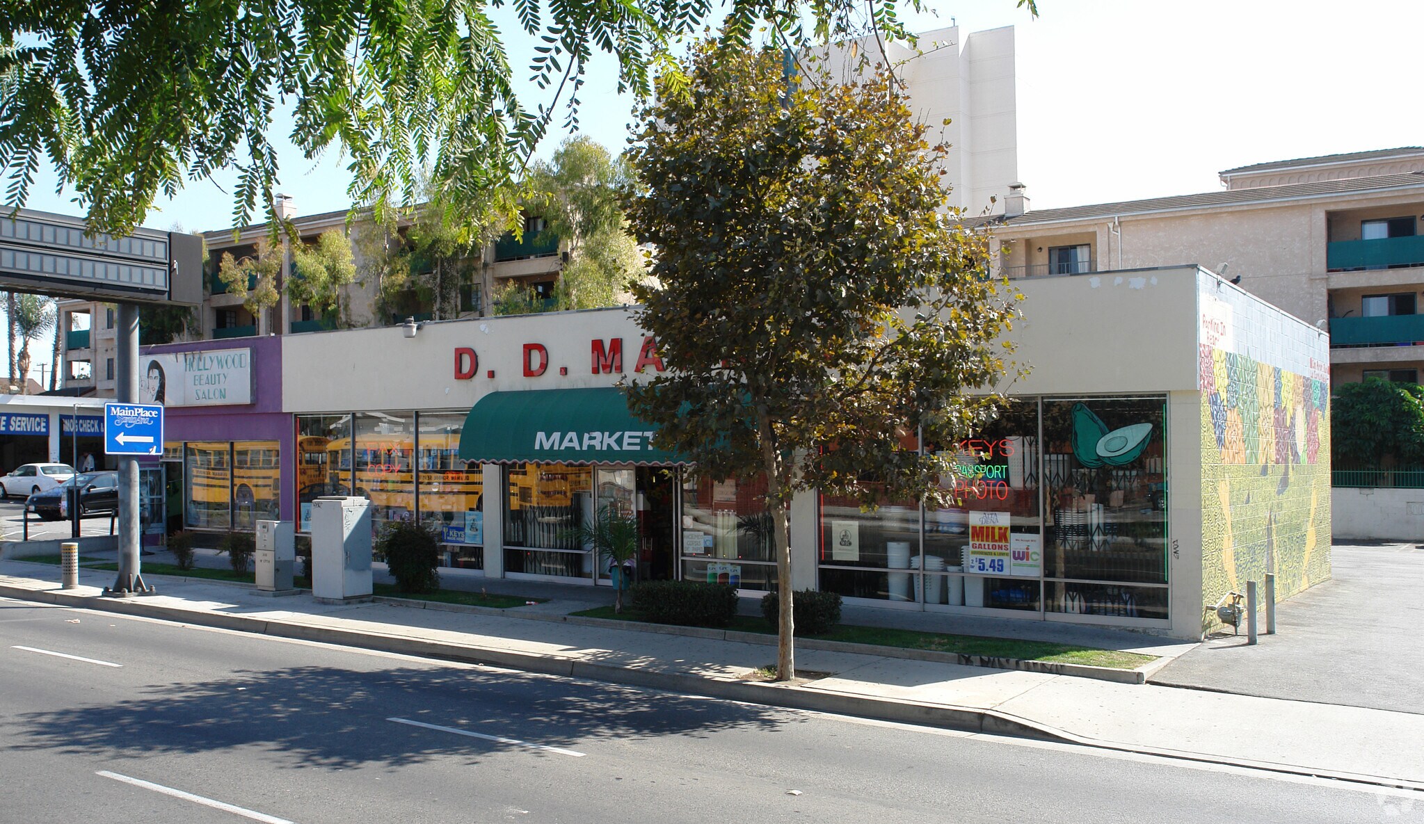 320-322 W 17th St, Santa Ana, CA à vendre Photo principale- Image 1 de 1