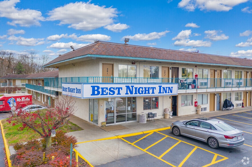 1200 West Ave, New Castle, DE à vendre - Photo du bâtiment - Image 2 de 6