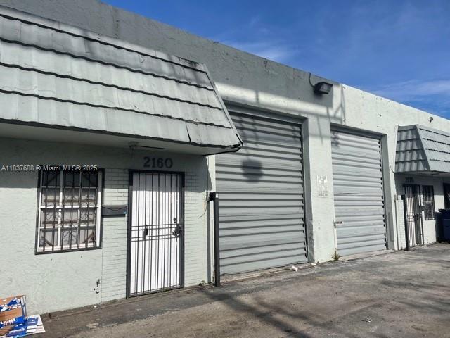 2150 W 10th Ct, Hialeah, FL for lease Interior Photo- Image 1 of 3