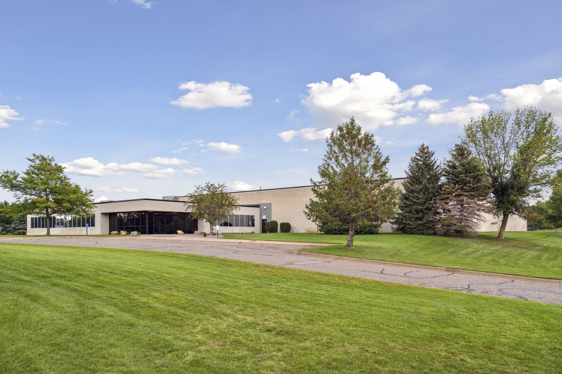 13931 NW Sunfish Lake Blvd, Anoka, MN for sale Building Photo- Image 1 of 1