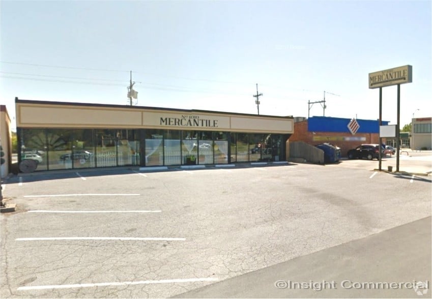 1008-1010 W Gore Blvd, Lawton, OK for sale - Primary Photo - Image 1 of 10