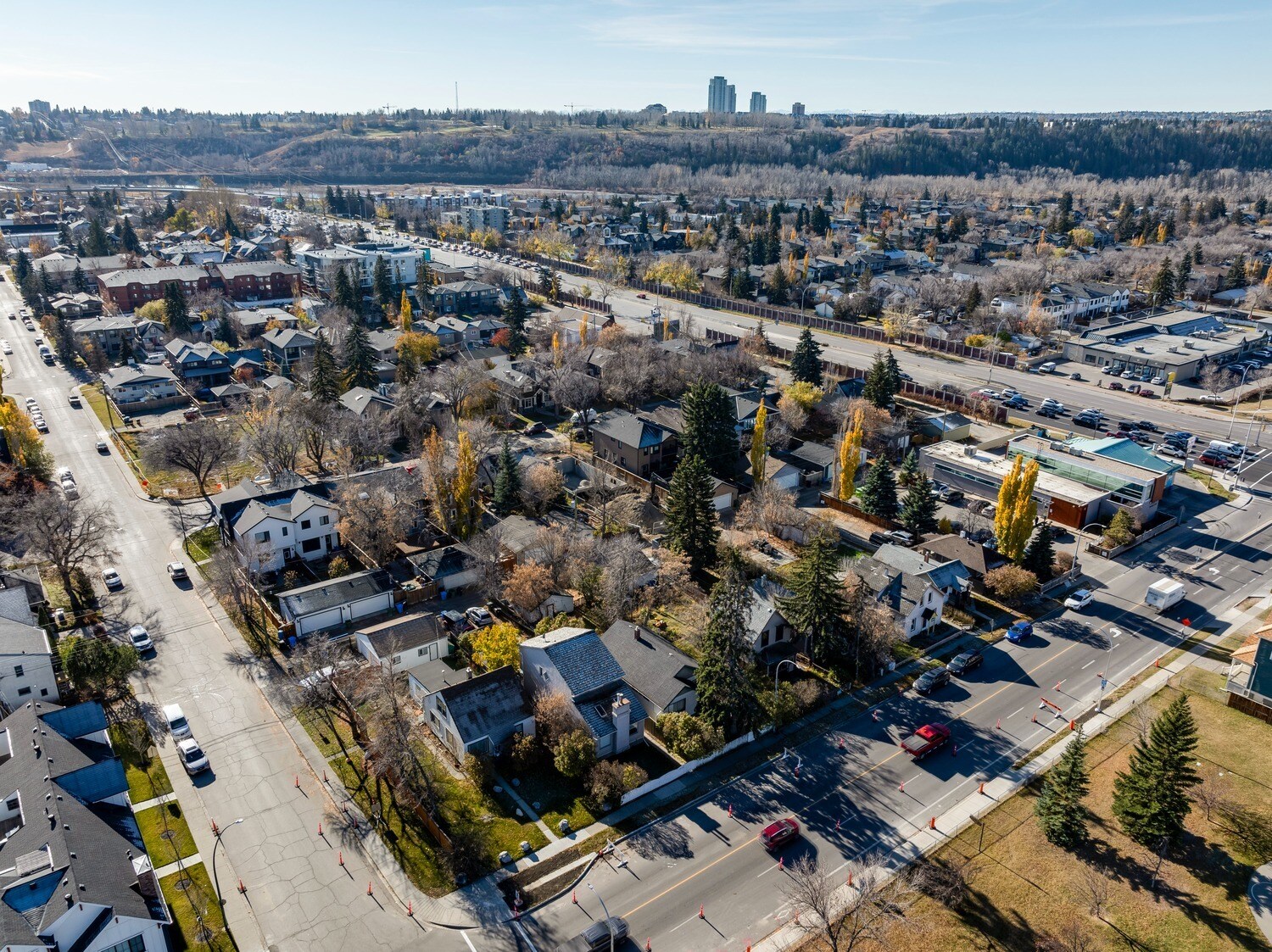 2401 5 Av NW, Calgary, AB à vendre Photo principale- Image 1 de 20