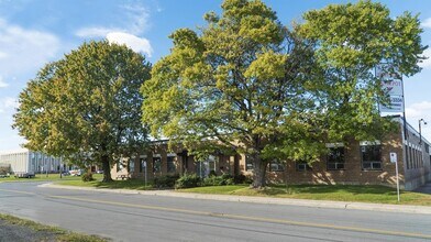 1150 Crois Claire, Lachine, QC for lease Building Photo- Image 1 of 1