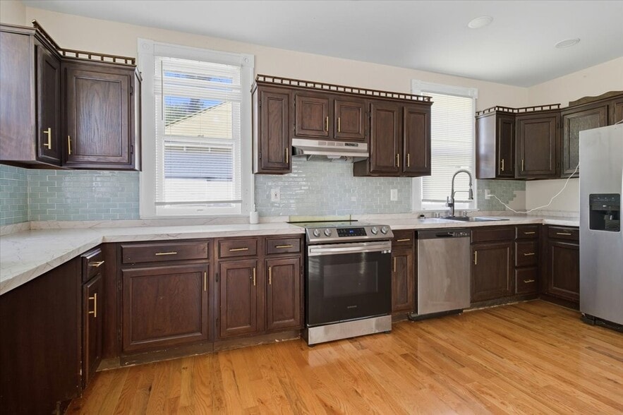 4110 Old Town Rd, Huntingtown, MD for sale - Building Photo - Image 2 of 12