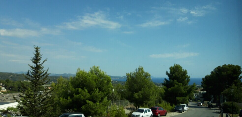 375 Avenue Du Mistral, La Ciotat for lease - Building Photo - Image 2 of 7