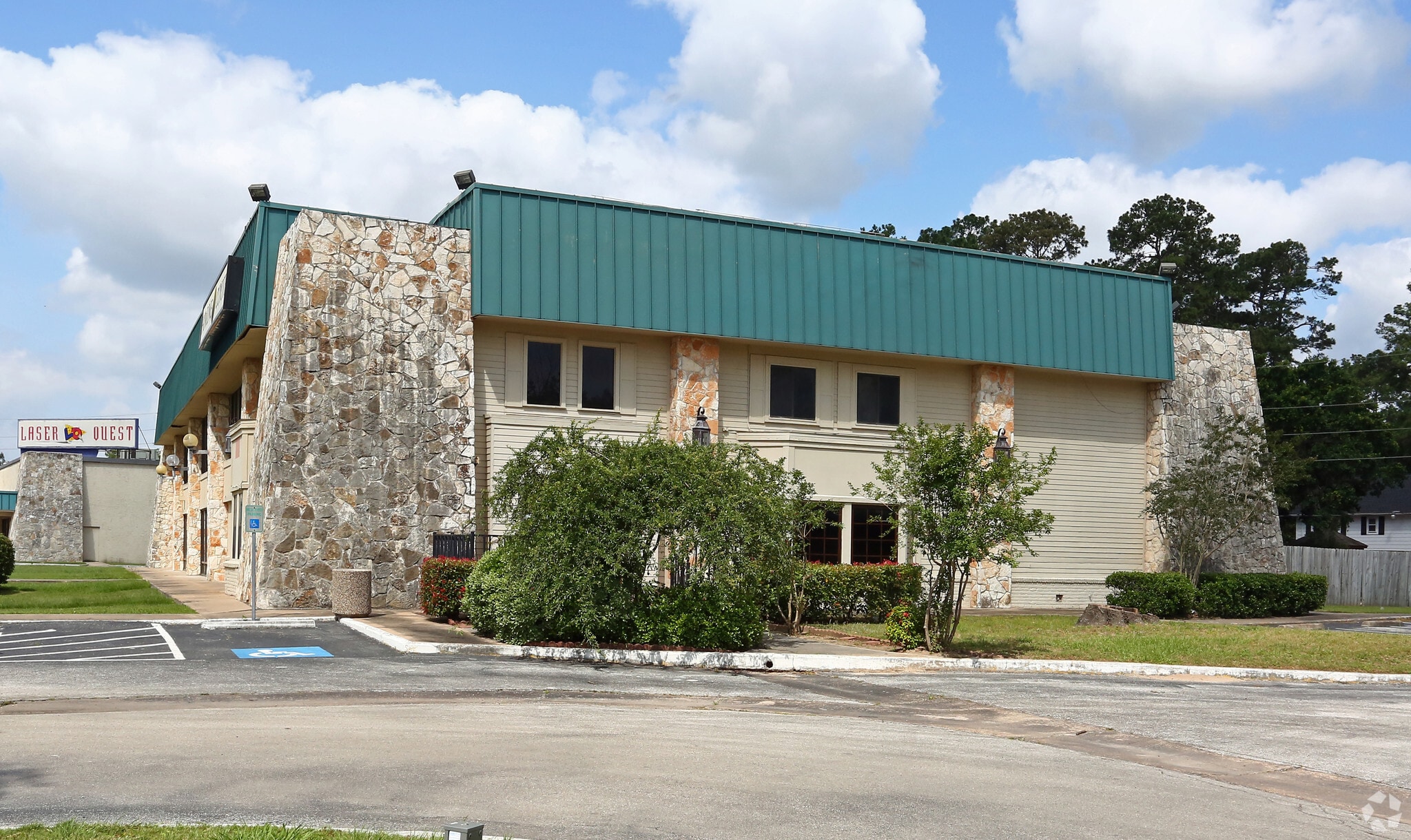 6536-6488 Fm-1960 Rd W, Houston, TX for sale Primary Photo- Image 1 of 4