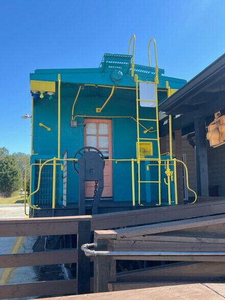 406 N Piedmont Ave, Rockmart, GA à vendre - Photo du bâtiment - Image 3 de 39