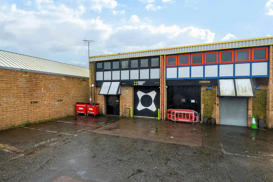 Malham Rd, London for lease - Building Photo - Image 2 of 7