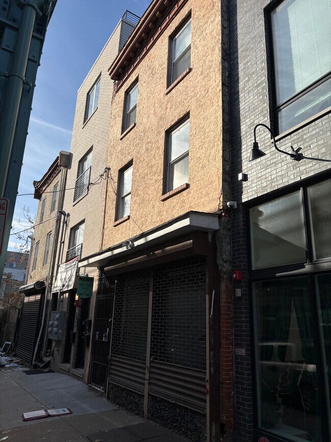 Plus de détails pour 2148 N Front St, Philadelphia, PA - Commerce de détail à louer