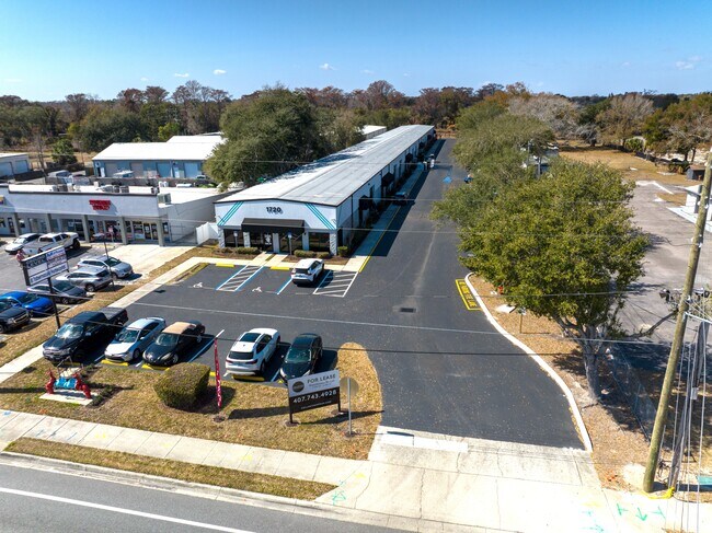Plus de détails pour 1720 N Goldenrod Rd, Orlando, FL - Industriel à louer