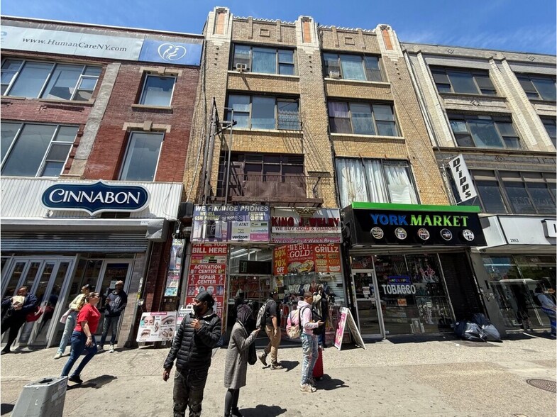 558 Melrose Ave, Bronx, NY à louer - Photo du bâtiment - Image 2 de 2