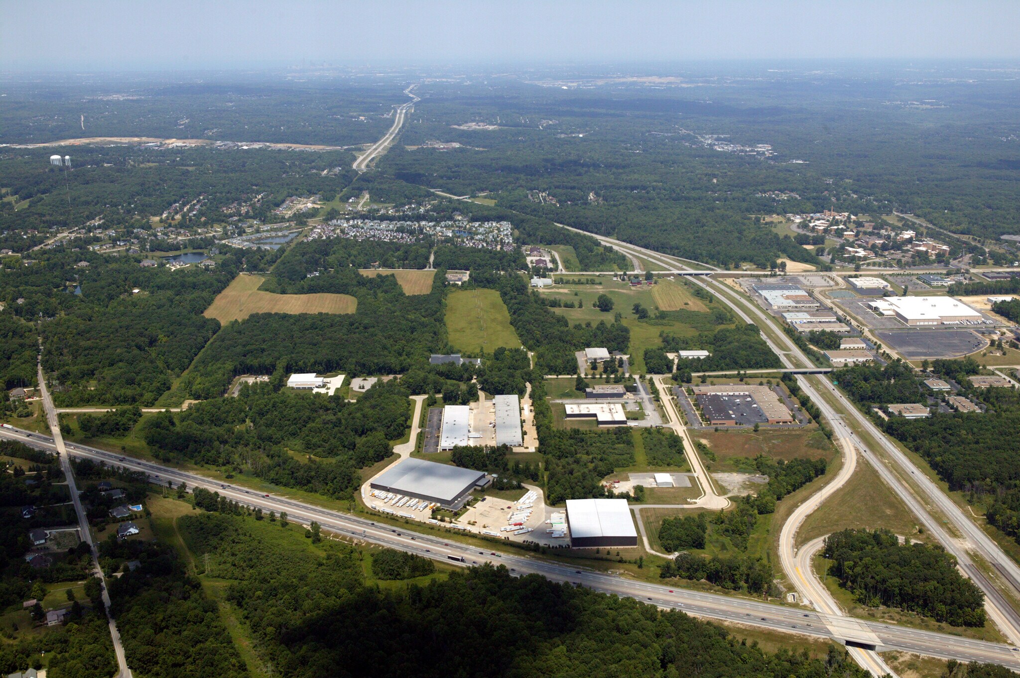 S Edgerton Rd, Brecksville, OH à vendre Photo principale- Image 1 de 2