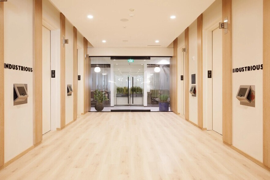 200 E Las Olas Blvd, Fort Lauderdale, FL à louer - Photo intérieure - Image 3 de 9