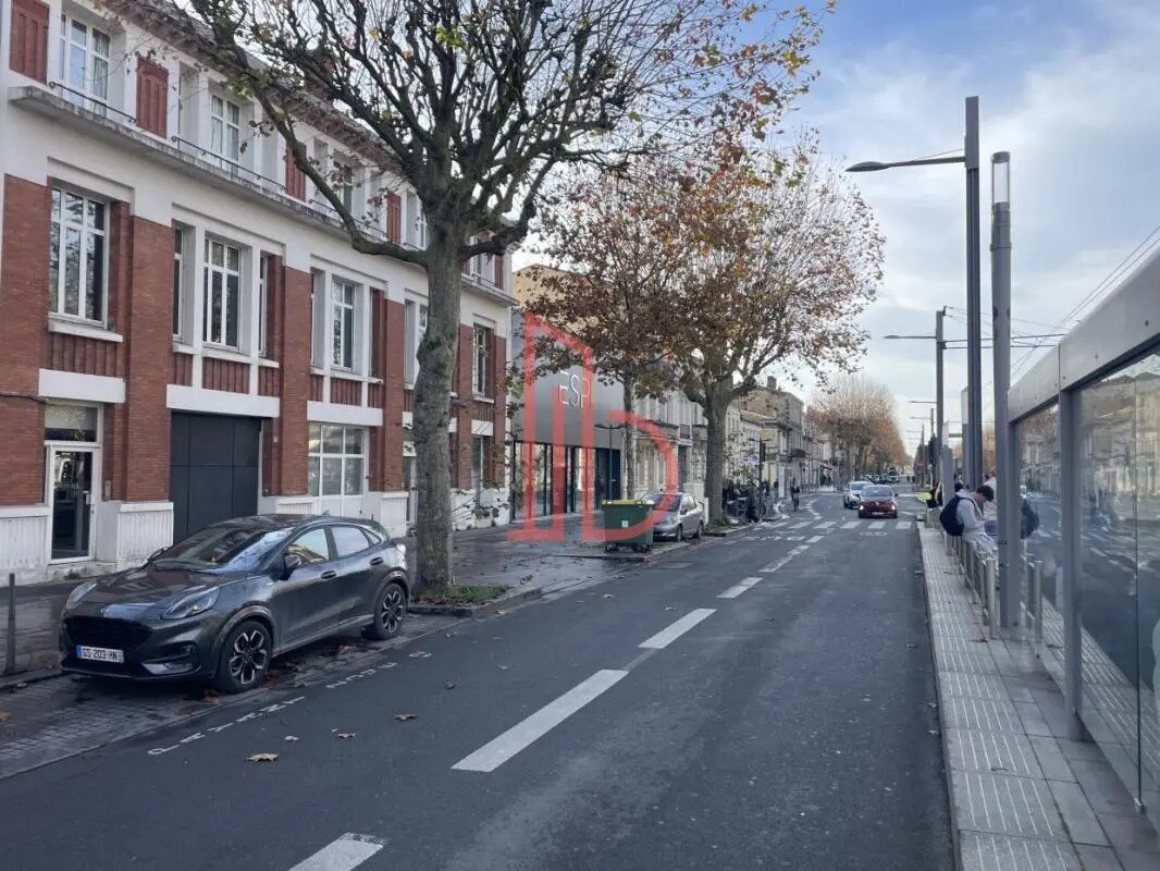 Office in Bordeaux for sale Building Photo- Image 1 of 7