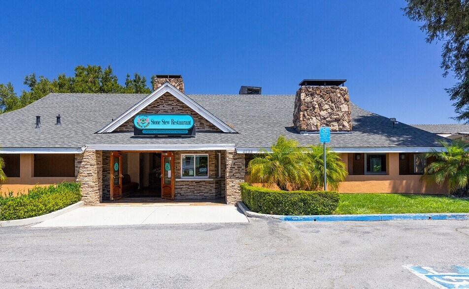 4233 Moorpark Ave, San Jose, CA à vendre - Photo principale - Image 1 de 4