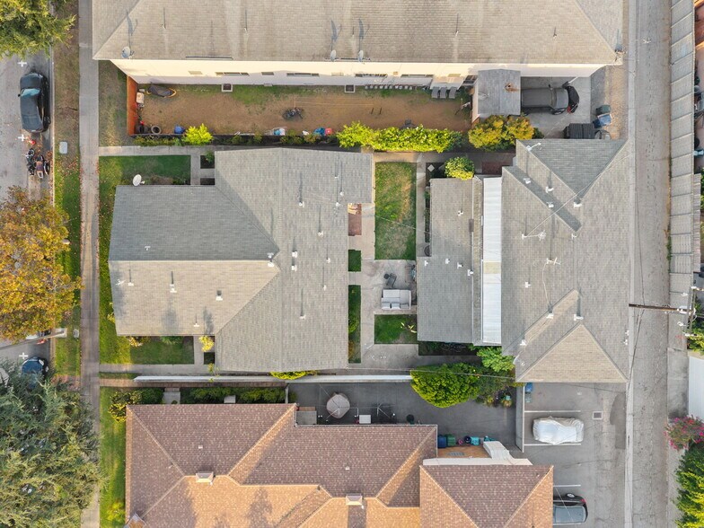 12510 Washington Pl, Los Angeles, CA à vendre - Photo du bâtiment - Image 3 de 11