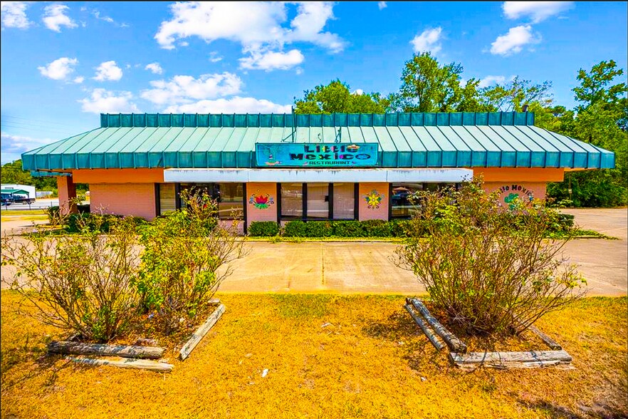 1005 S Timberland Dr, Lufkin, TX for lease - Building Photo - Image 1 of 4