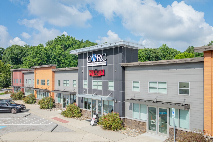 10000 Old Columbia Rd, Columbia, MD for lease - Building Photo - Image 1 of 24
